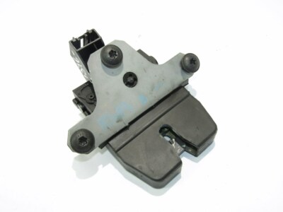 FORD FOCUS III 2012 8M51-R442A66-DA Heckklappenschloss Rear Trunk Lock Tailgate