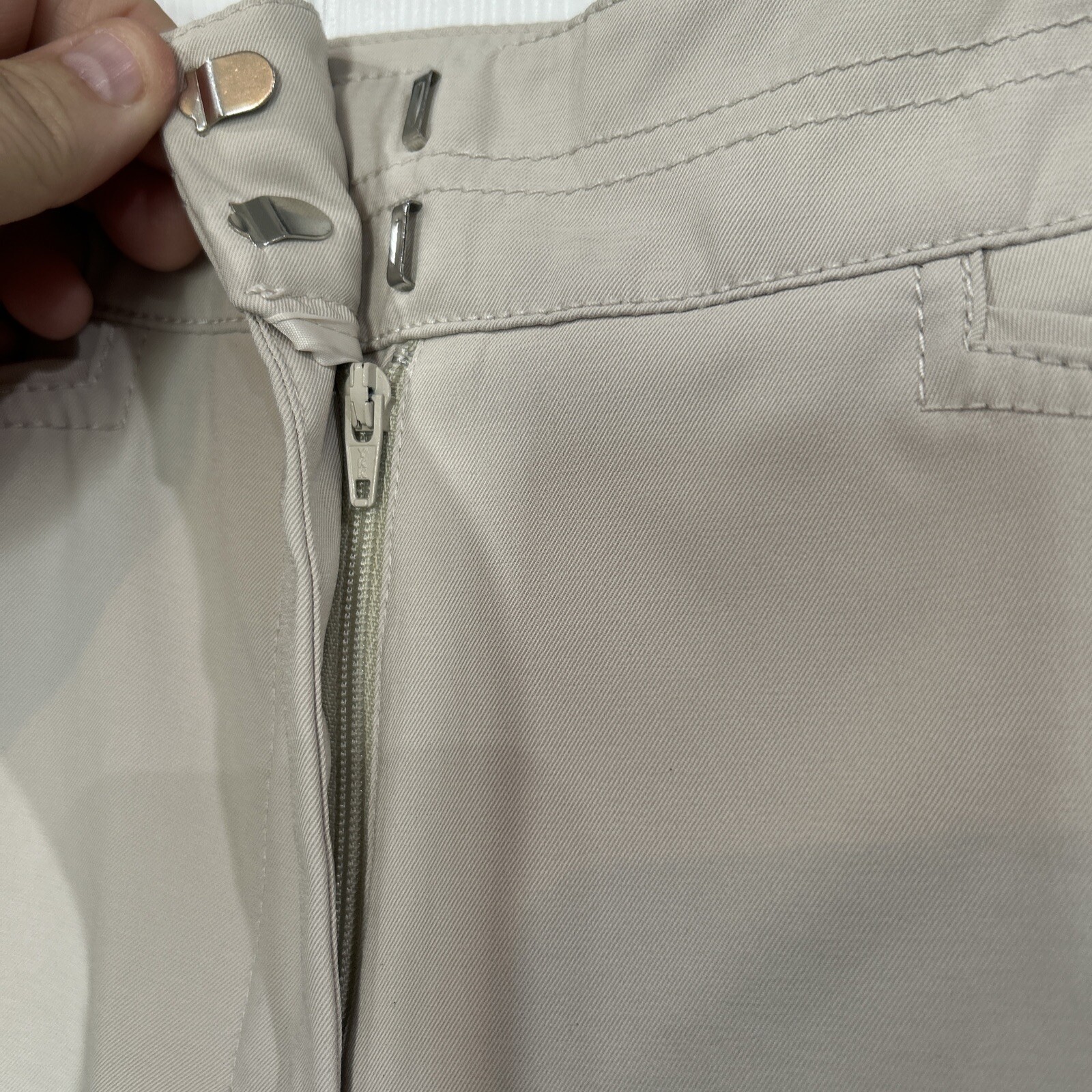 Tail Golf Performance Stretch Lightweight Capri P… - image 5