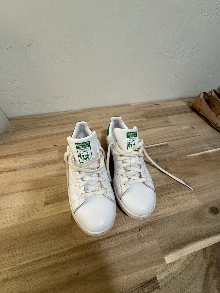 Size 6 - adidas Originals Stan Smith White