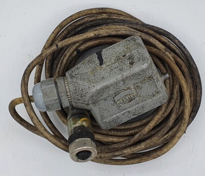 Harting HAN 6 E-M Steckverbinder 6 Polig 500V 600V Metallgehäuse mit Kabel