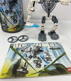 LEGO BIONICLE: Toa Hordika Nuju (8741) 100% Complete In Canister w Instructions