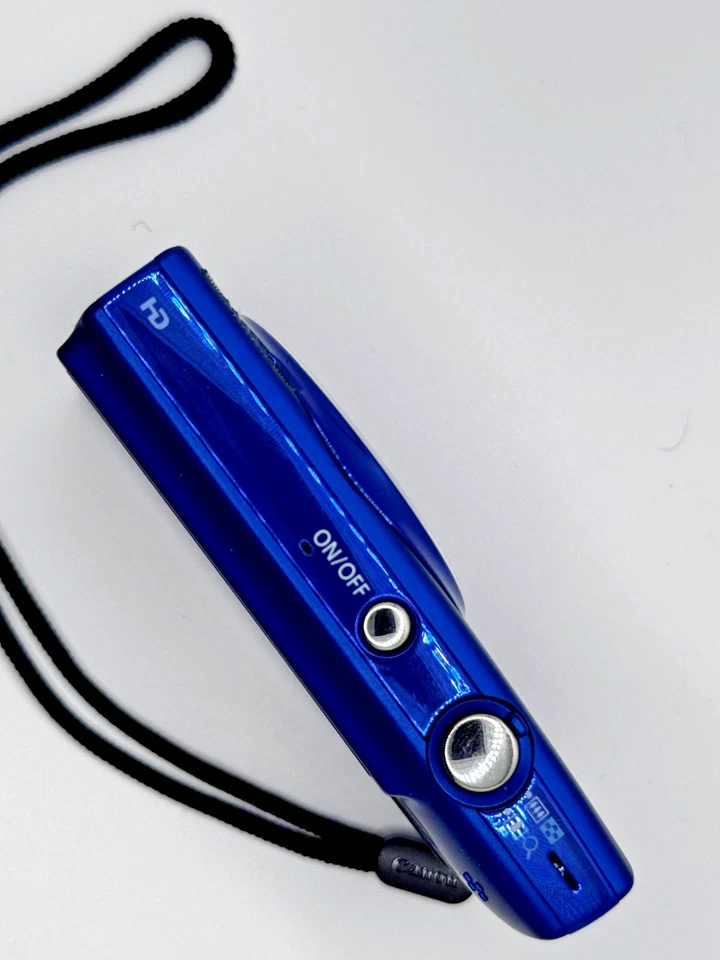 Canon PowerShot ELPH 150 IS - great condition working. - Image 3 of 4