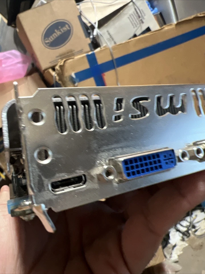 Graphics Card MSI N560GTX Twin Frozr II/OC 1gb DDR5 HDMI Mini DVI-I - Image 3 of 4