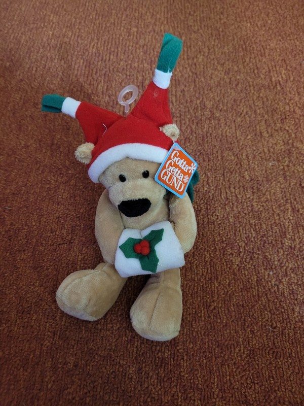 Gund Christmas Pals Bear 9 Inches Tall