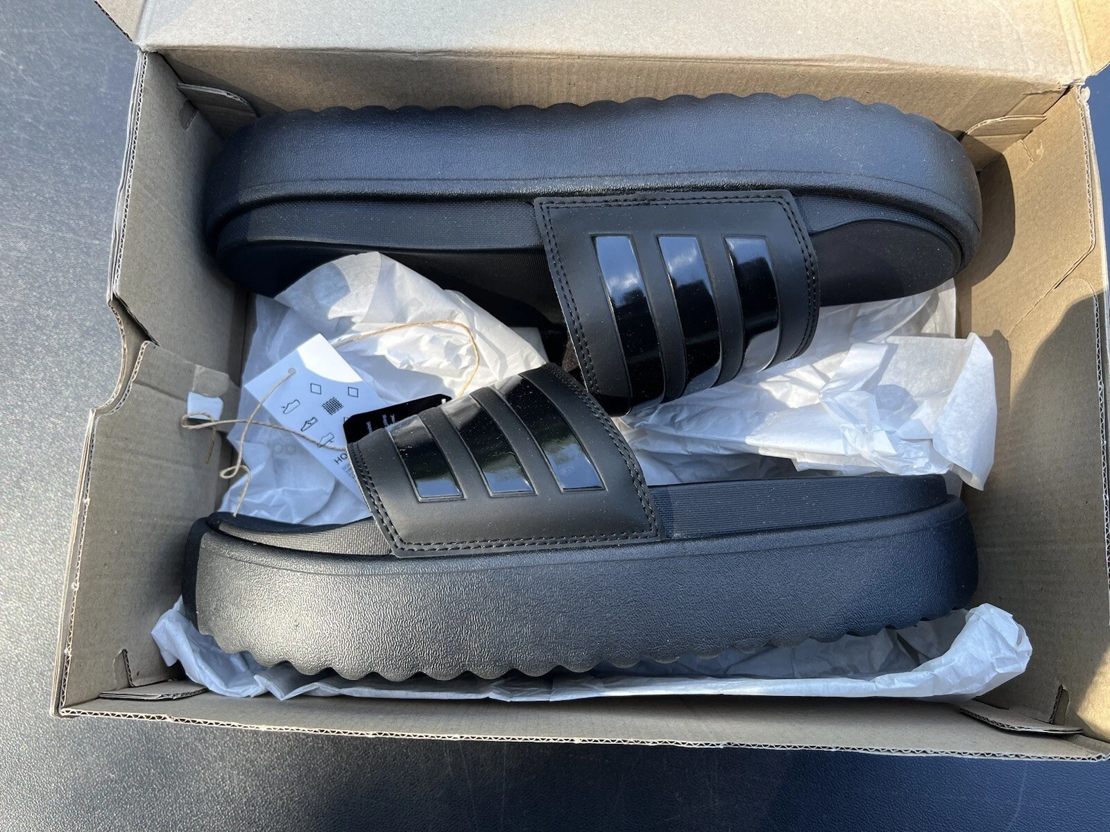 Sandalo plateau Adidas Adilette HQ6179 nero da donna taglia 10 M nuovo