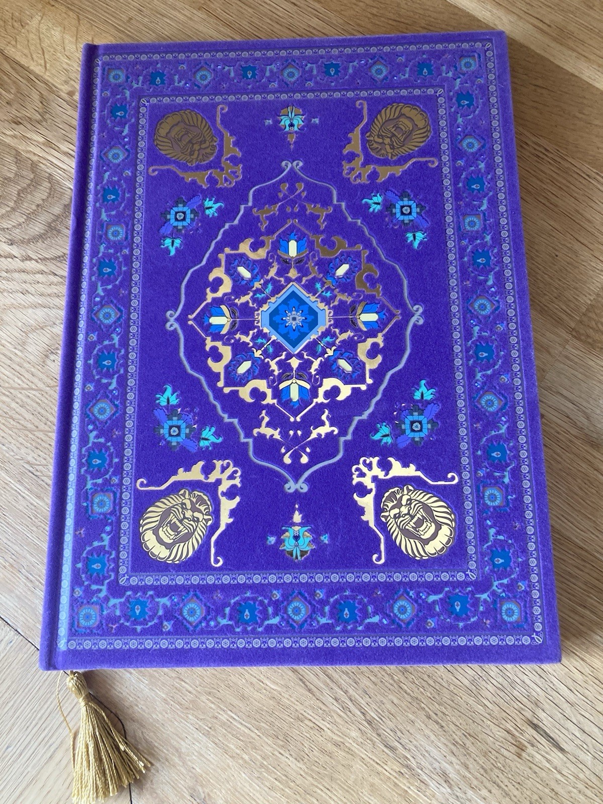 Foto 1 di 13