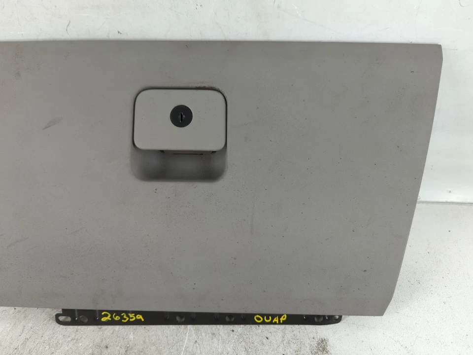 Cadillac Cts 2003 guantera de pasajero puerta compartimento de almacenamiento R0MX6 Foto 3 de 4