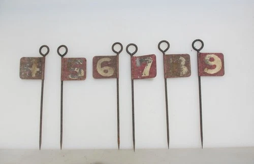 Vintage Metal Golf Hole Marker Sign Post Flag Pitch And Putt Crazy Golf 4-9