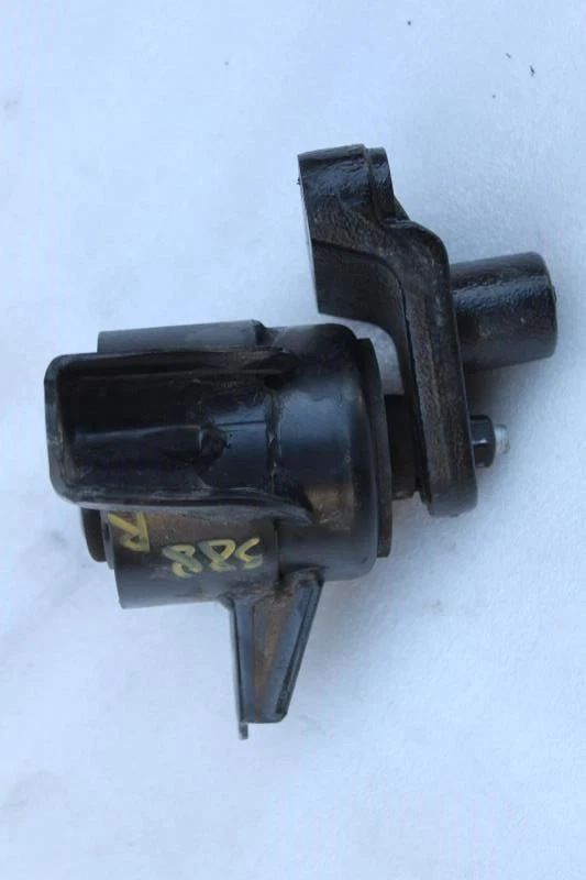 2016 2017 HYUNDAI ELANTRA GT MOTOR ENGINE MOUNT 2.0L HATCHBACK 21810-3X000 - Image 2 of 4