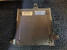 00 01 02 03 04 Land Rover Discovery Radio Amplifier XQK000010