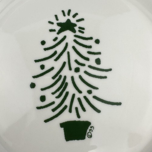 Crate & Barrel Green Christmas Tree Dessert Plates (8) Trish Richman Mint Cond. - Picture 10 of 19