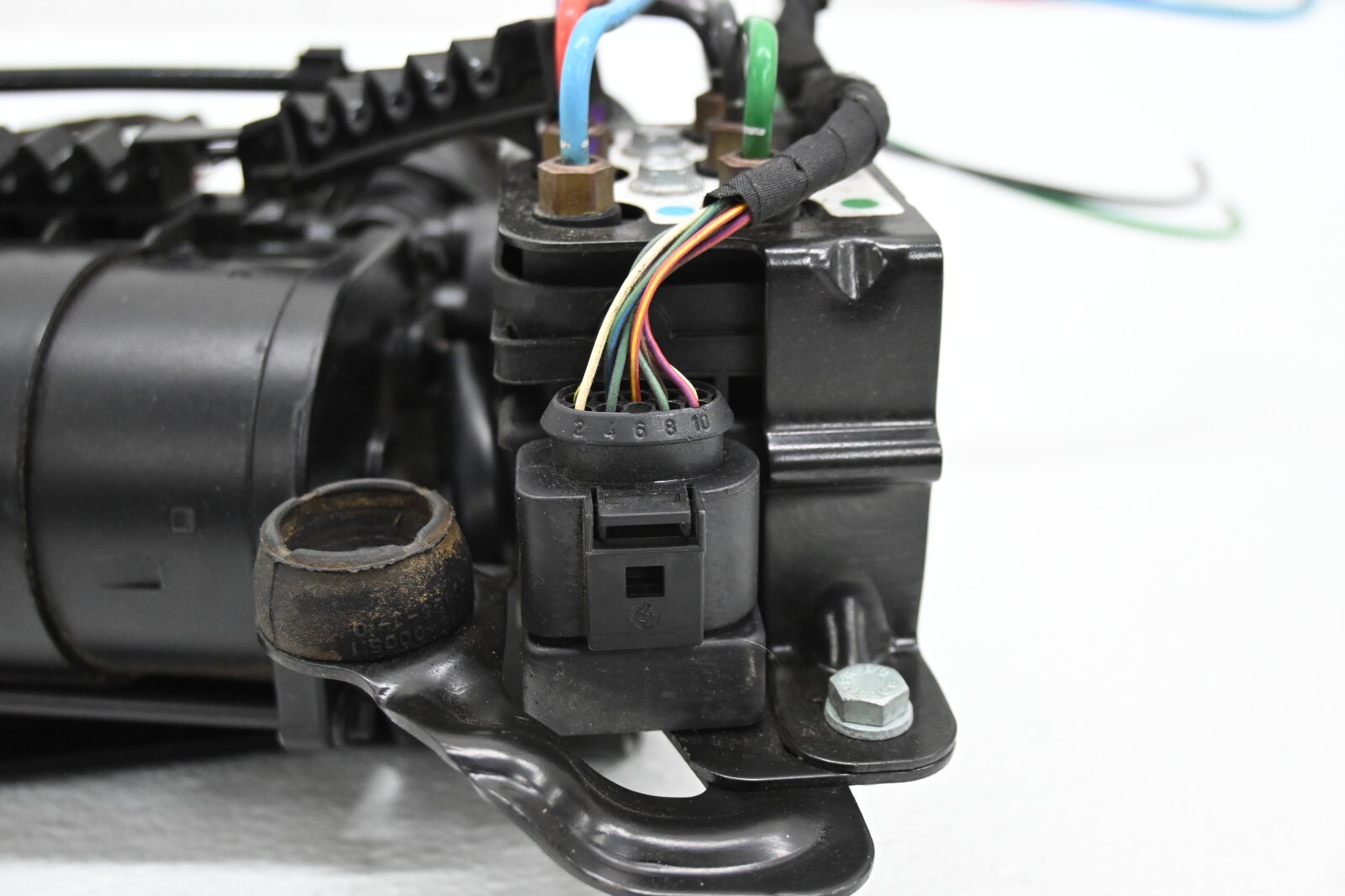 ⭐ 03-18 Bentley Continental Rear Air Suspension Compressor Pump Unit Oem
