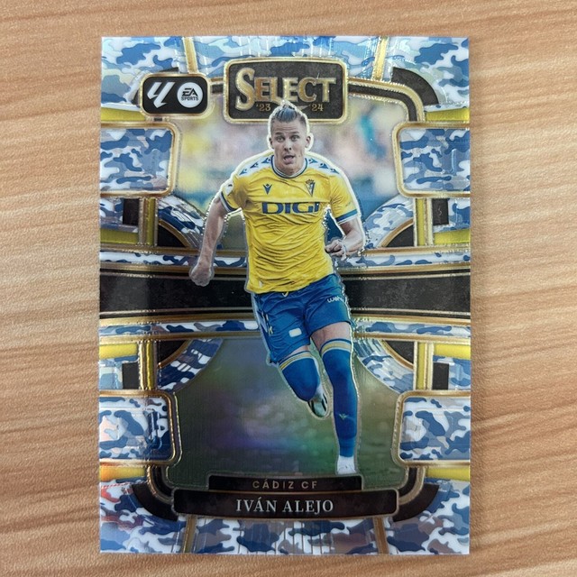 2023-24 Panini Select La Liga Ivan Alejo Winter Camo /99 Terrace #17 Cadiz CF