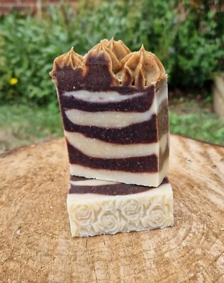 Deive Handmade Artisan Natural Fruit Soap bars fruit vegan Apricot & Cinnamon