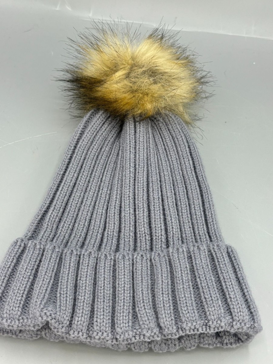Knitted Gray Beanie Hat With Faux Fur Pom Pom | eBay display picture 3