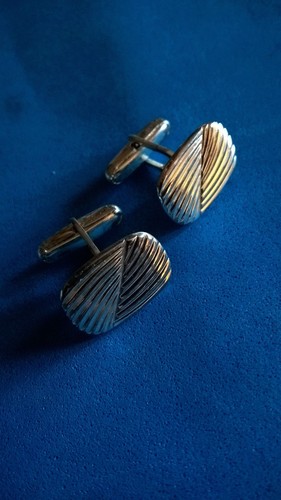 Paire De Boutons De Manchette Vintage Argent Et Doré - Occasion En Bon état
