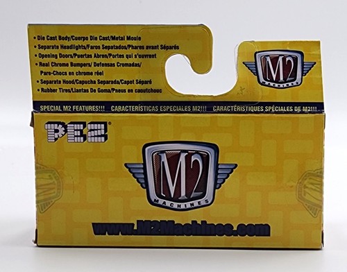 2019 M2 Machines PEZ Walmart 1969 Chevrolet Camaro COPO Model 1:64 Scale White - Picture 17 of 20