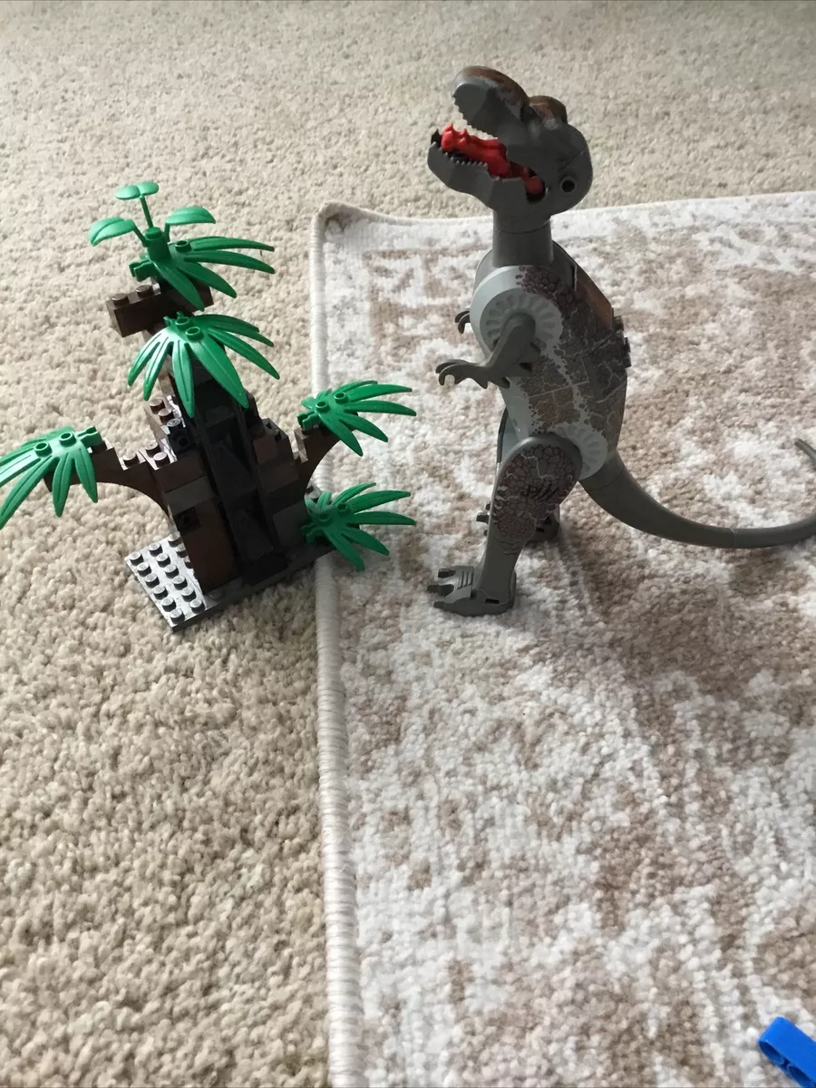 TIRANOSSAURO REX VS ESPINOSSAURO - LEGO Jurassic World