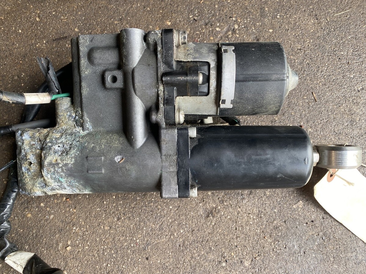 Honda Outboard 25hp-30hp Power tilt trim unit OEM BF25 BF30 56000