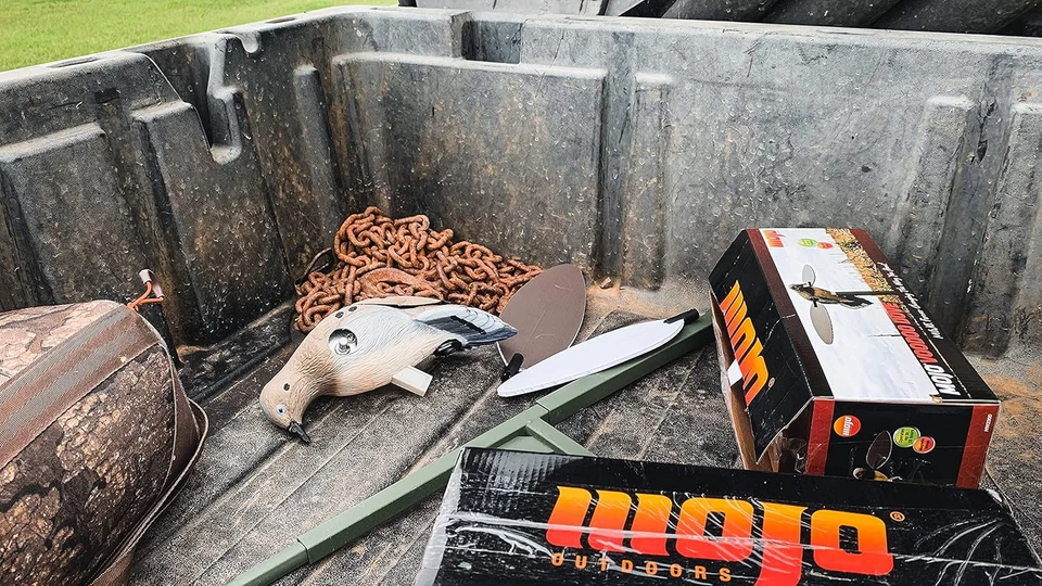 MOJO VooDoo Dove Motorized Decoy Realistic Durable Hunting Accessory - Image 4 of 4