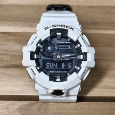 Orologio Casio G-Shock GA-700 bianco