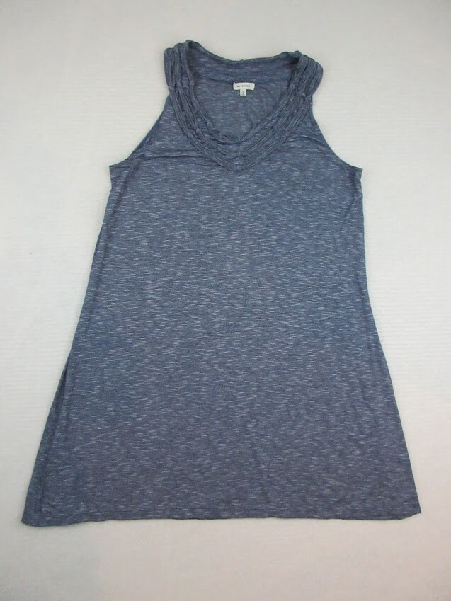 Foto 1 di 9