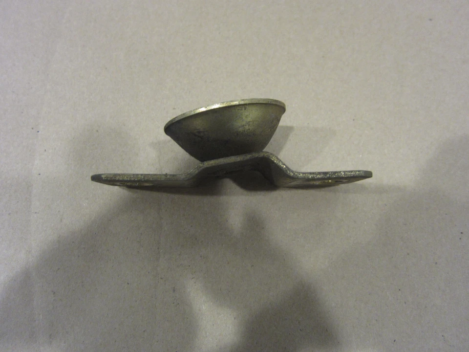 Ferrari 512M-TR,Testarossa - Asiento acolchado para capó trasero - P/N 61499400 Foto 3 de 4