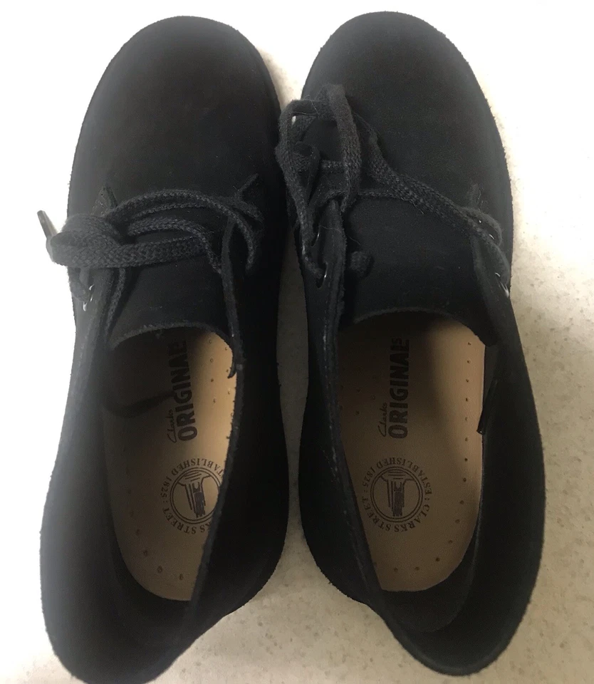Clarks Original Wallabees Desert Shoes Black Suede Kids Junior Size 2.5 W - Image 3 of 4