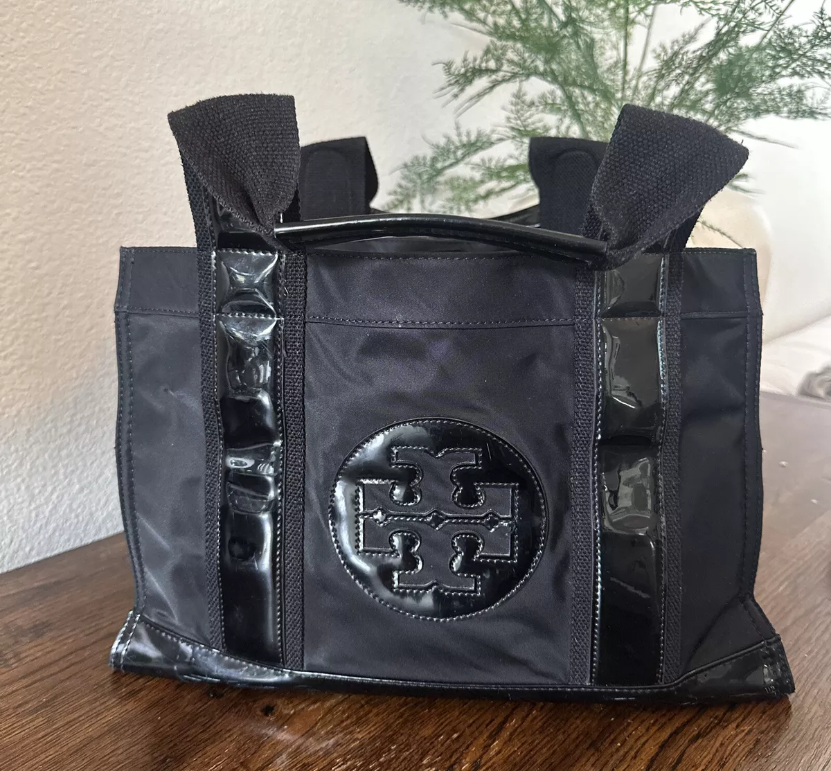 tory burch black leather tote bag