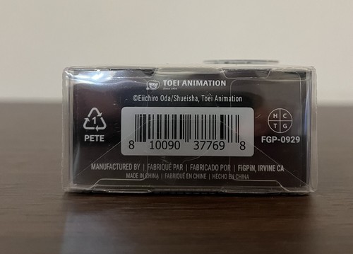 Figpin One Piece Roronoa Zoro Glitter #1299 Fugitive SDCC 2023 Exclusive LE 500 - Picture 3 of 3