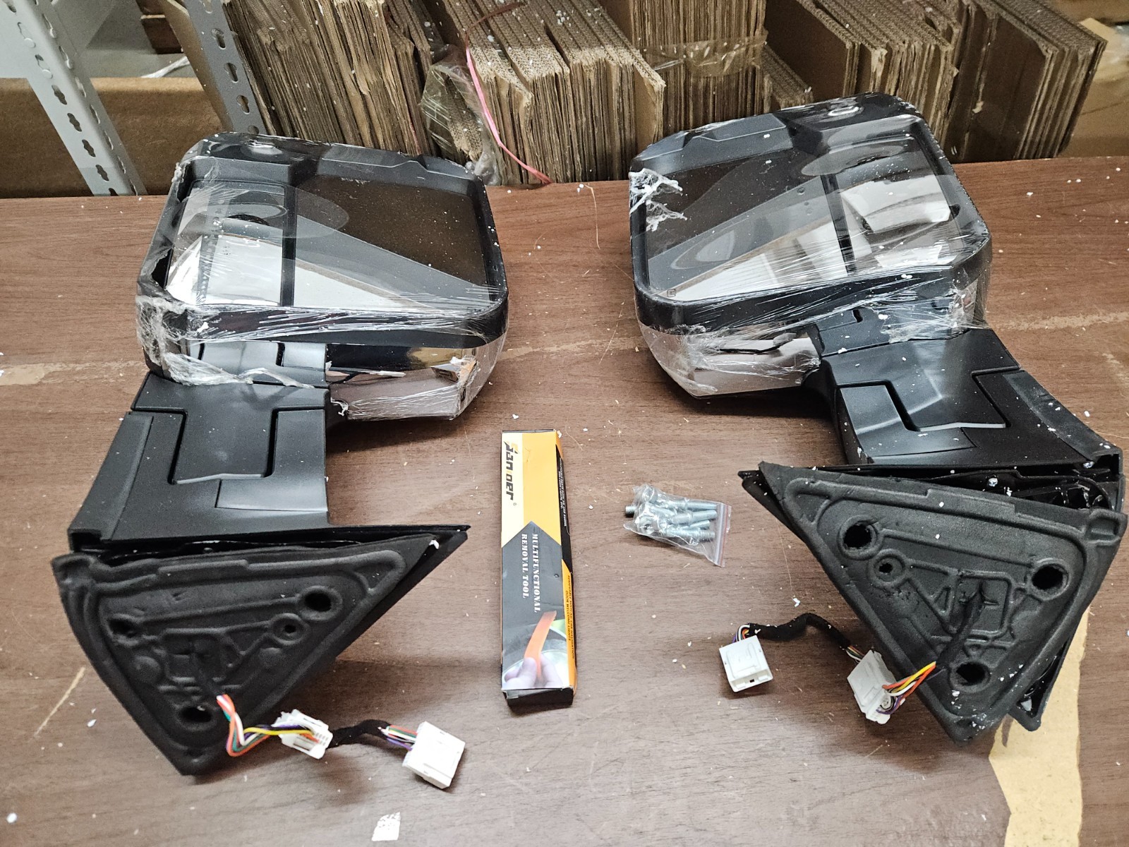 Used Chrome For 2022-2025 Toyota Tundra Power Heated Tow Mirrors Turn Signal BSM