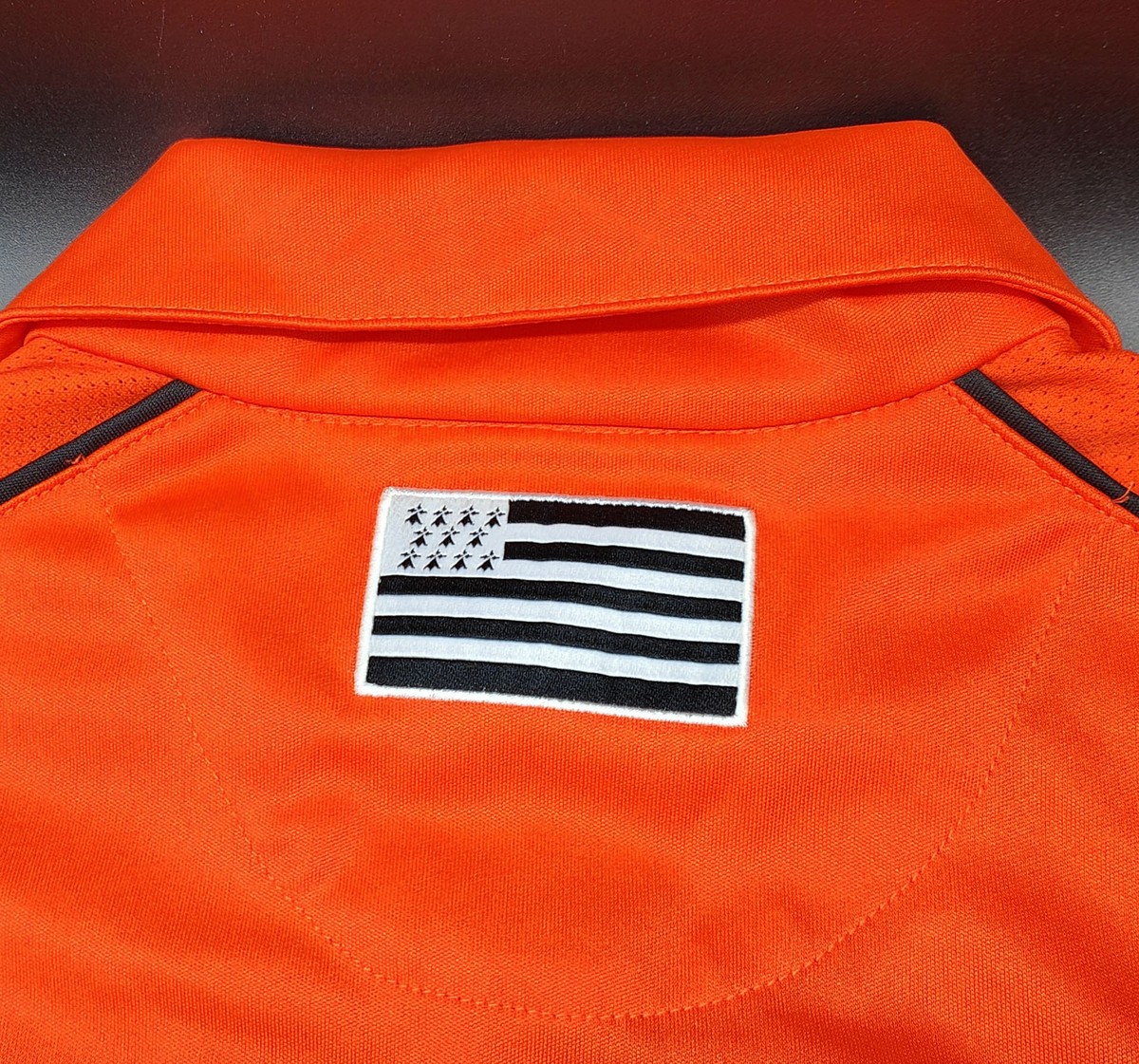 MAILLOT ENTRAINEMENT FC LORIENT Macron football shirt rouge manches longues M EUR 30,90 - FR