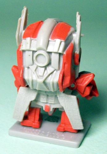Hasbro Transformers 30th Anniversary Blind Bag 1.25 inches mini figure Ratchet - Picture 15 of 15
