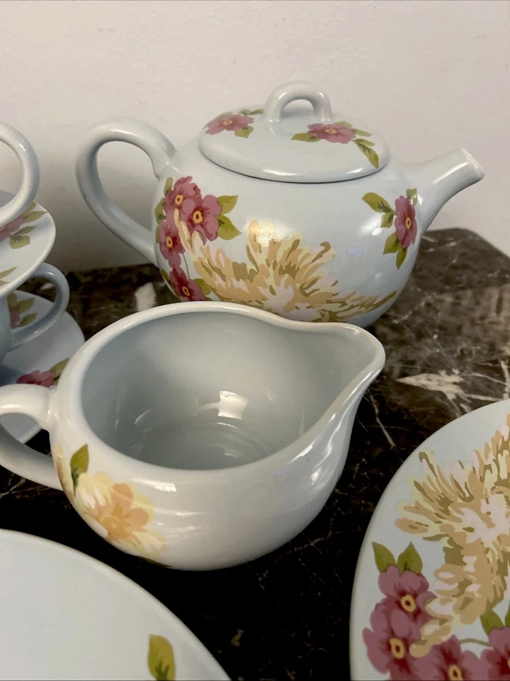 Nuevo de Lote Antiguo~NUEVO CON ETIQUETAS~Rosie B. Farmer~"Songbird Garden"~Juego de Vajilla 9 Piezas!! Plato de cena Foto 3 de 4