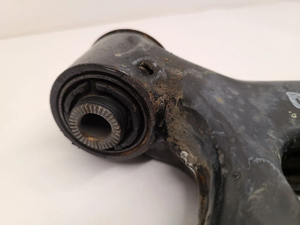 Brazo de control inferior derecho pasajero HYUNDAI TUCSON 14-15 delantero derecho Foto 3 de 4