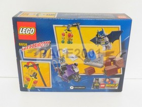 LEGO DC Universe 6858 Catwoman Catcycle City Chase Retired Set 89 Pieces