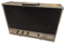 Ampex AA-620 Amplifier speaker combination Powers up selling as is .