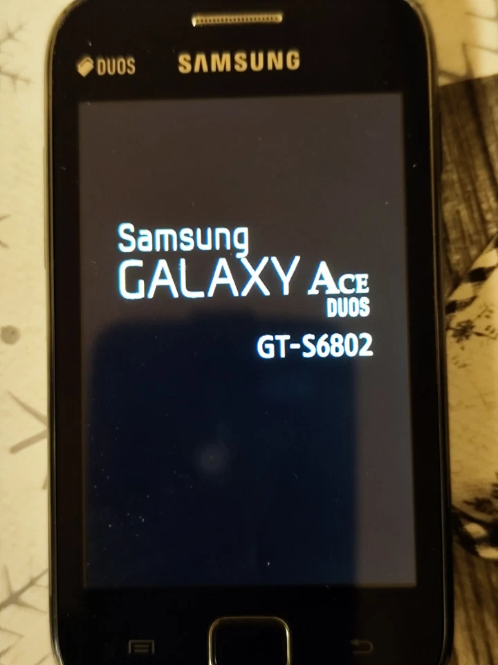 Samsung  Galaxy Ace Duos GT-S6802  -Schwarz (Ohne Simlock)..., Foto 3 von 4