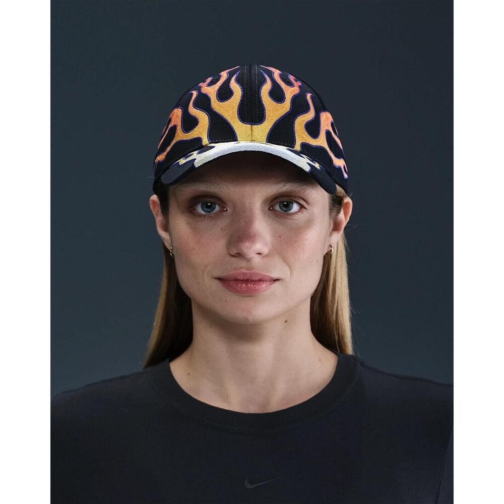 Nike Club Cap Structured OG Flame Cap Size S/M 2025 Release