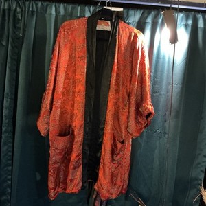 Vintage Oriental Kimono Robe L Red Black Satin Asian Print Lounge Duster Boho