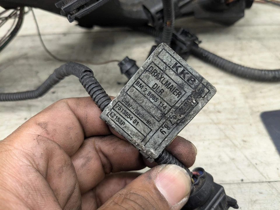 99-05 OEM BMW E46 325 330 Motor M54 Módulo Encendido Cableado Arnés Foto 4 de 4