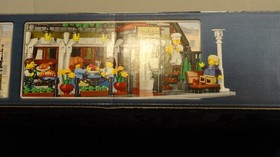 LEGO Creator Expert: Parisian Restaurant 10243 New Sealed