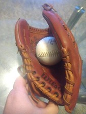 WILSON OG5 A9841 BASEBALL GLOVE LEATHER Right VINTAGE