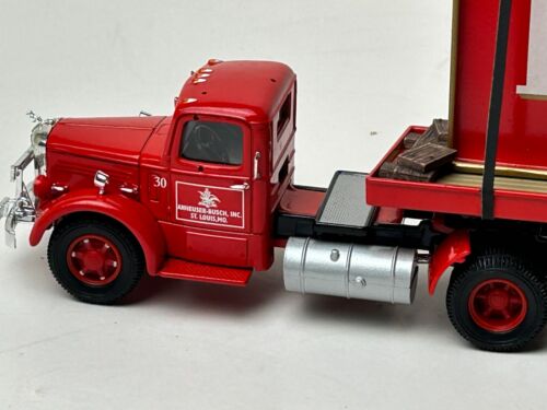Corgi 1:50 Scale 50706 1950's Mack LJ Semi Truck with Budweiser Sign on Trailer - Picture 11 of 24