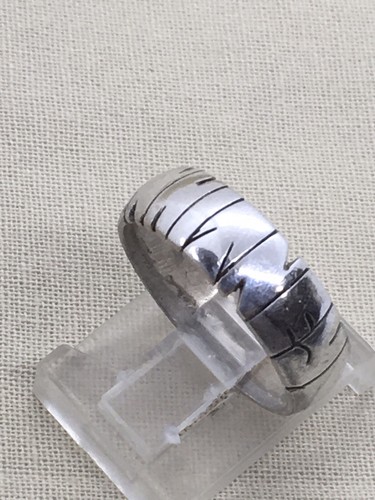 Sterling Silver SZ 7 ( WHITNEY) Ring Band 6mm 4g (5-18) - Picture 2 of 2