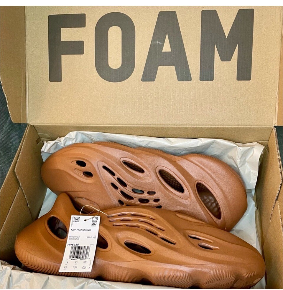 fake yeezy foam runners