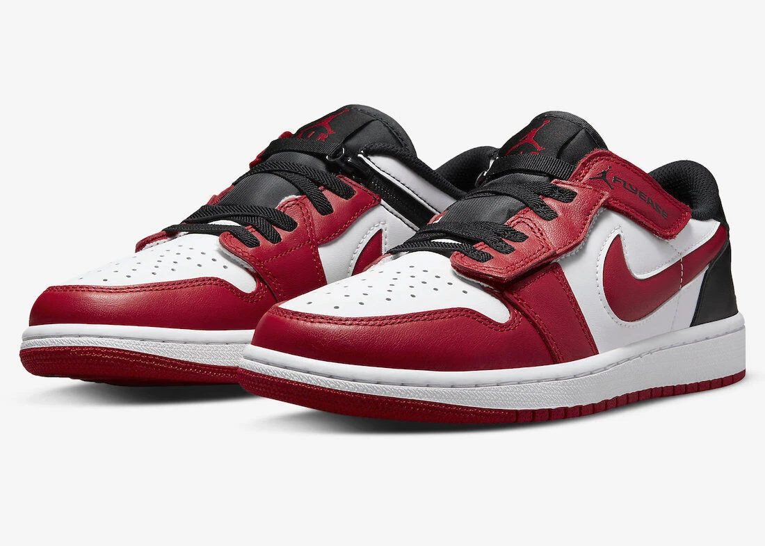 Mens gym hotsell red 12s