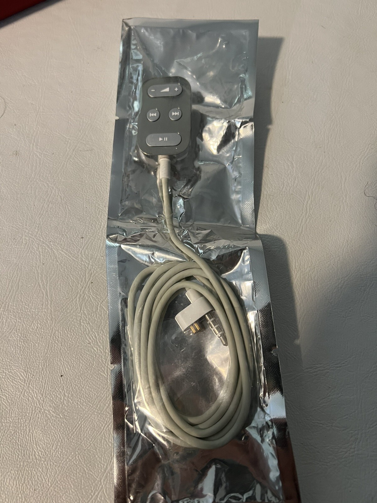Picture 1 of 3