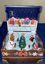 Coca Cola Tesoro De Navidad Brand New! Extremely Rare