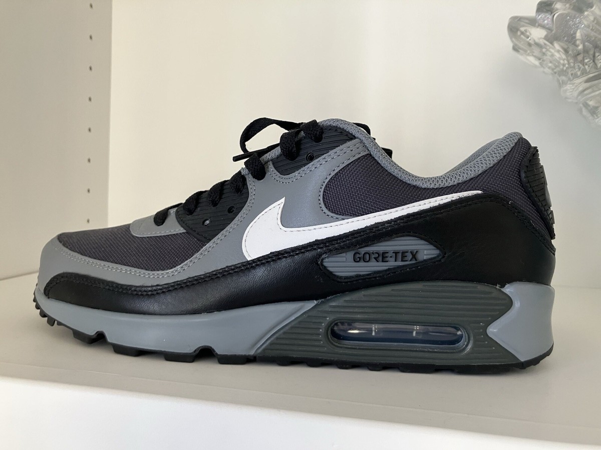 Nike Air Max 90 Gore-Tex Dark Smoke Grey Black FD5810-002